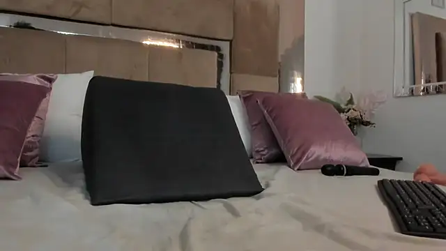 LizBrook Live Web Cam Show