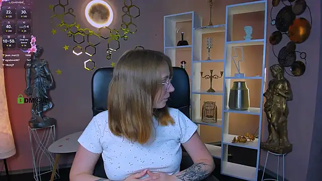 keri_ti - Keri_ti's free webcam - UK Sex Cams