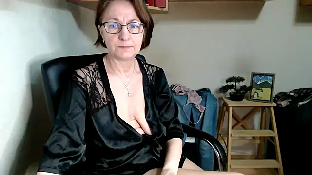 katemodel webcam
