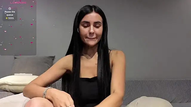 Mary__foxy live cam on StripChat