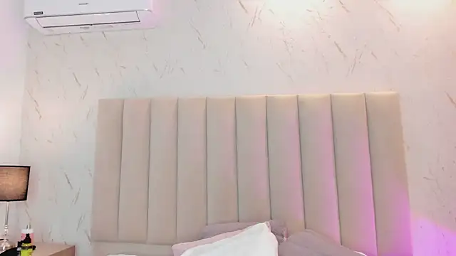 ViolettaRousee_ webcam