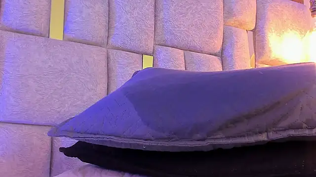 camilaa_smith_ webcam