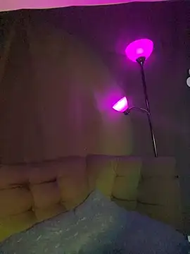 GirthGoddessCoco webcam