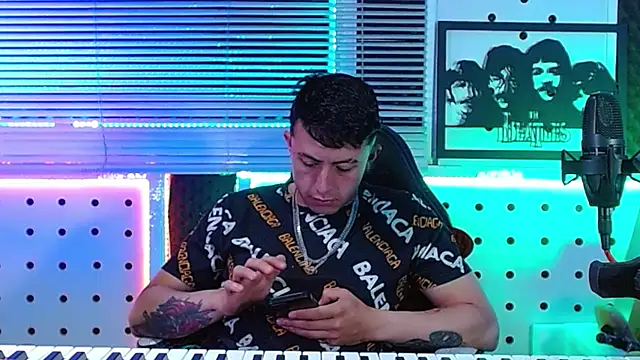 Godofcumxxx webcam