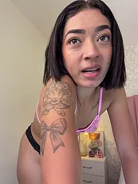 Dakota_Cline webcam
