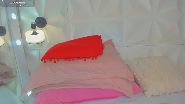cute_latinaxxx webcam