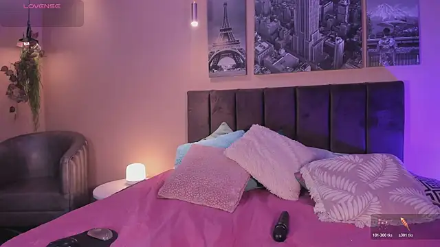 Hailey-Fox webcam