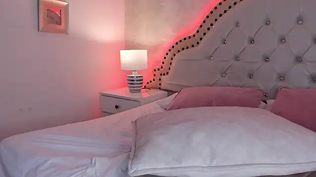 Adara_Muller webcam