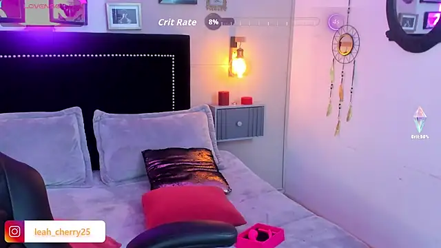 Leah_cherry webcam