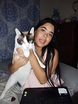 MiiaHott_W webcam