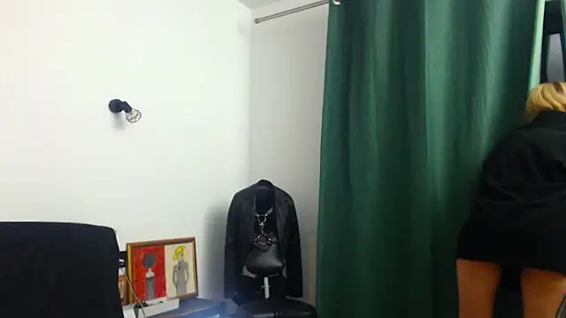 FoxyloveXXX webcam