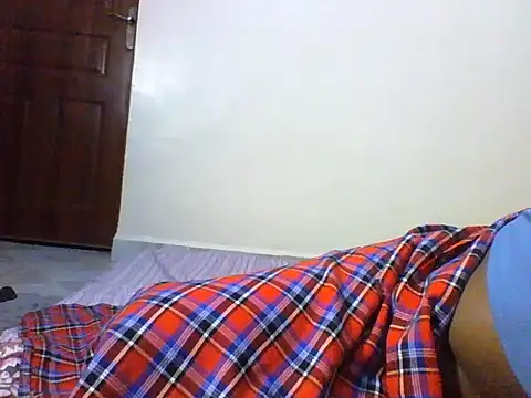 Flirty_charm webcam