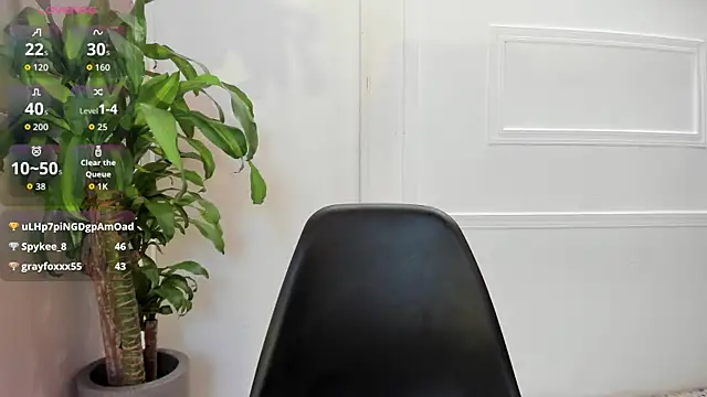 emmaalennox__ webcam