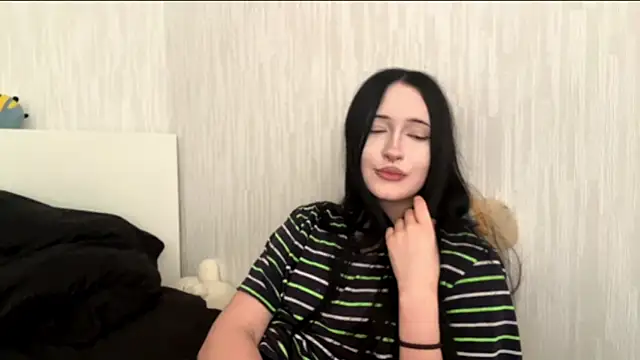NastyLoona webcam