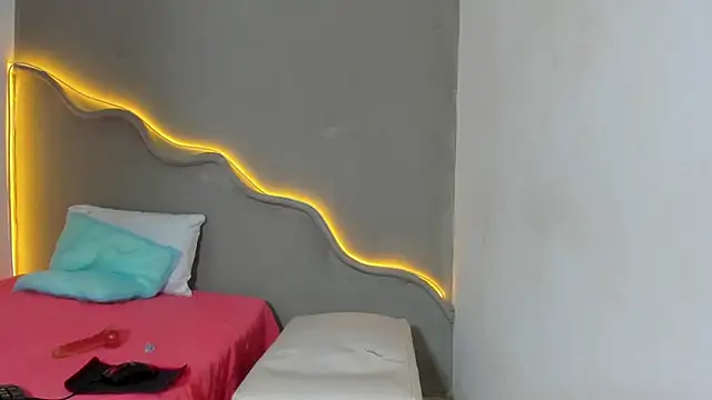 Sasha__96 webcam