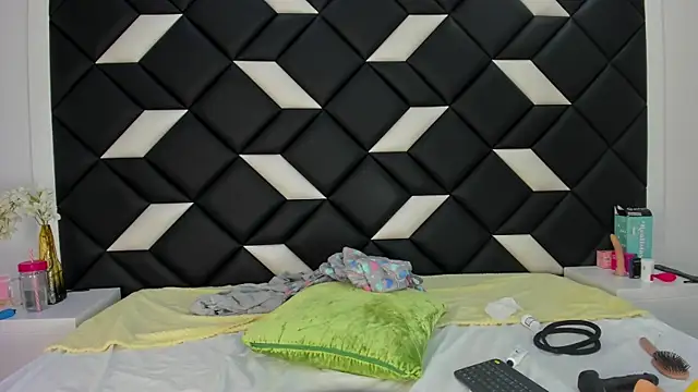 darian_lafortezaa webcam