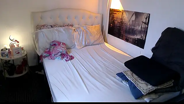 NinaDOM4CUM webcam