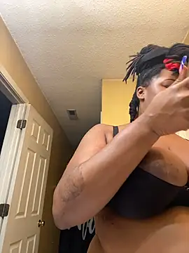 GirthGoddessCoco webcam