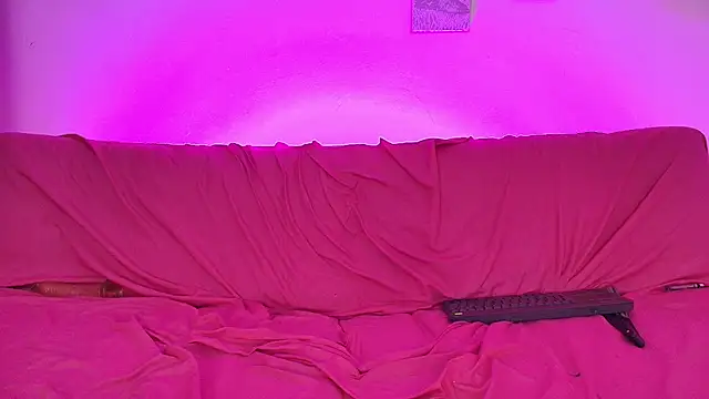 Nikki__uwu webcam