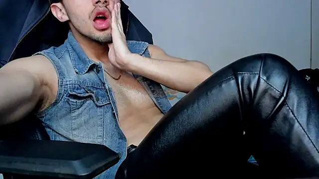 Tommy_Bred webcam
