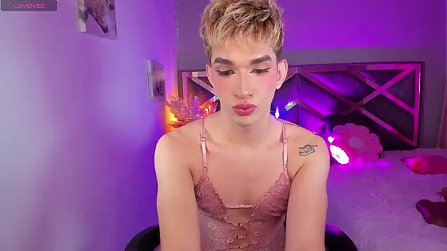 Cherry_zayden_ webcam