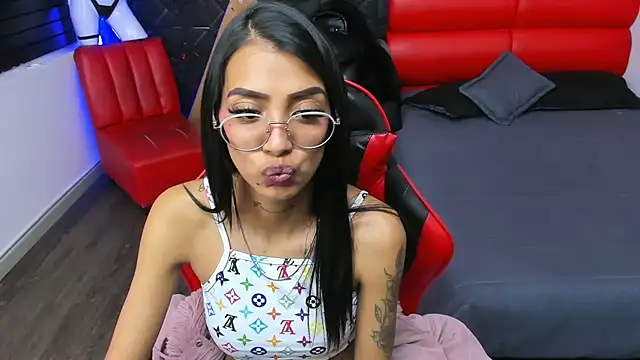 KarlaSlutSkinny__ webcam