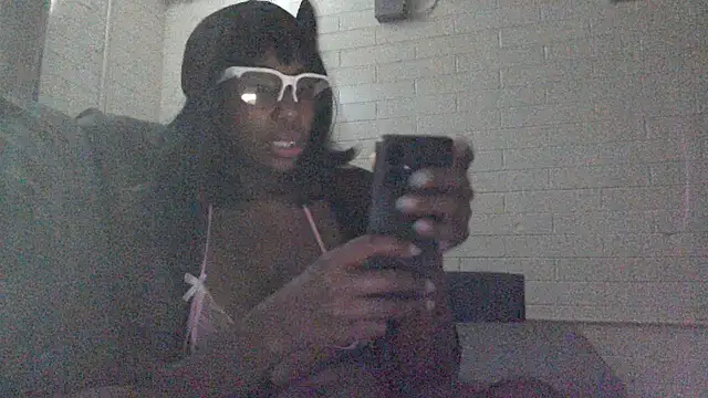 Xochillovemoney2 webcam