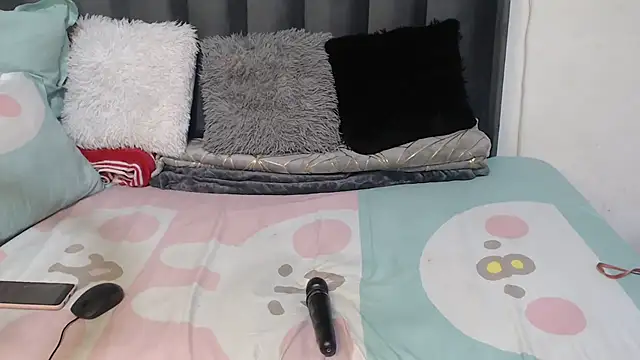 CyanBitch webcam