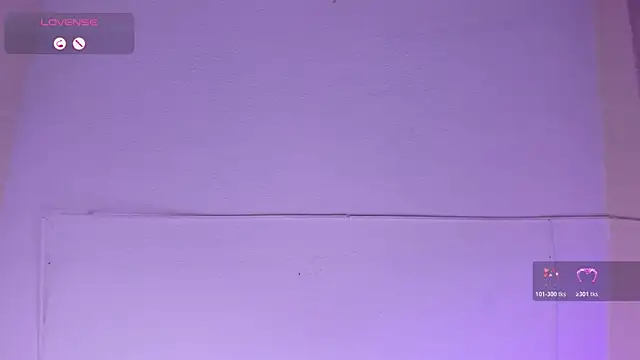 SandraMilerr live cam on StripChat