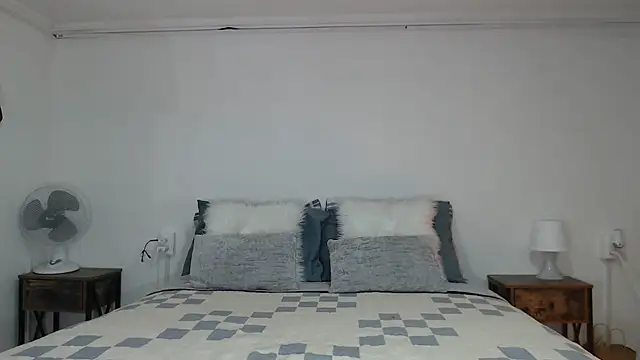 flowerdirtty webcam
