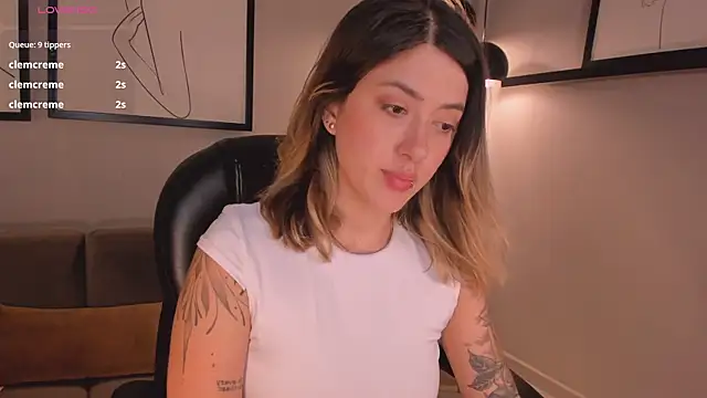 EveBensonX webcam