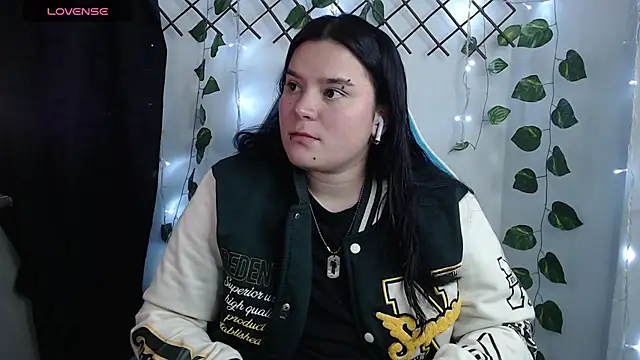 Nika_1_ webcam