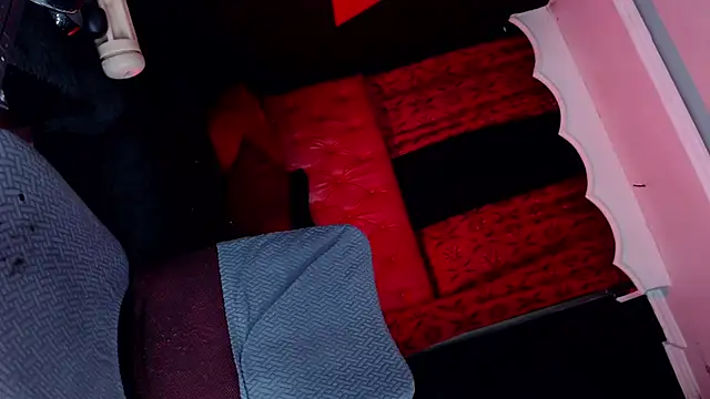 abrilbigcock webcam