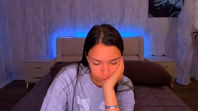 AlexaBarkley webcam