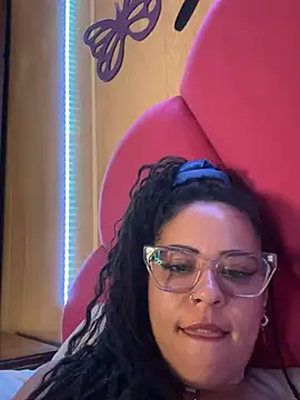 mariposapontiak420 webcam