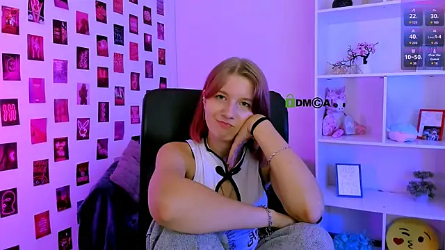 gloria_bubble webcam