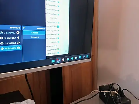 molycoper - MolyCoper's free webcam - UK Sex Cams