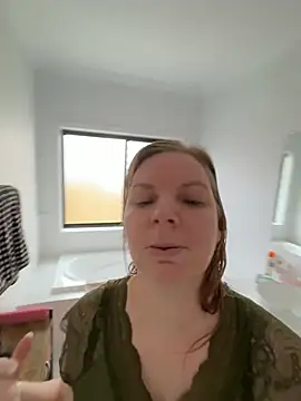 l4dyc4pricorn76 - L4dyc4pricorn76's free webcam - UK Sex Cams