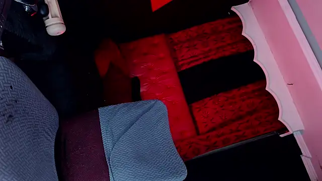 abrilbigcock Live Web Cam Show