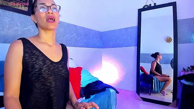stacyfoxxx webcam