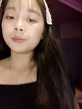 Baa-bee22 webcam