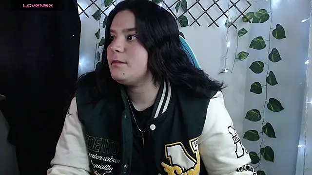Nika_1_ webcam