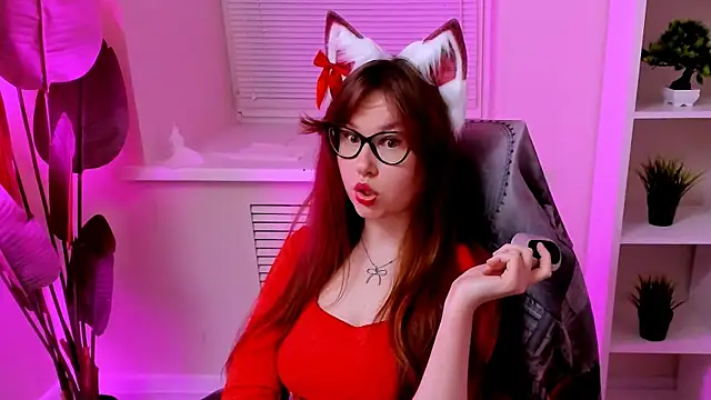 CarolGiggly webcam