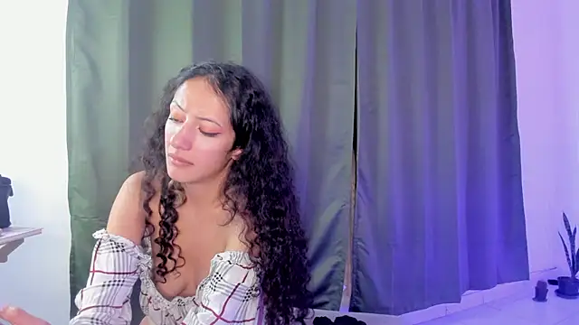Lucia_Fuster webcam