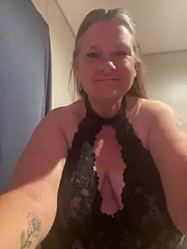 Roxie6989 webcam