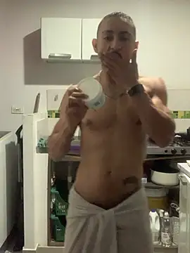 NicolasChest_xxx