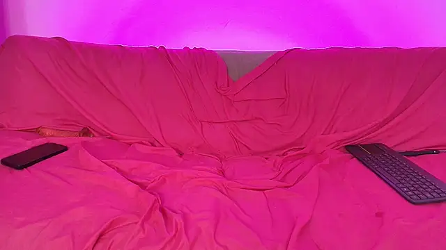 Nikki__uwu webcam