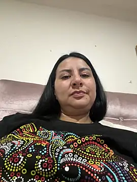 Abril_Luv webcam