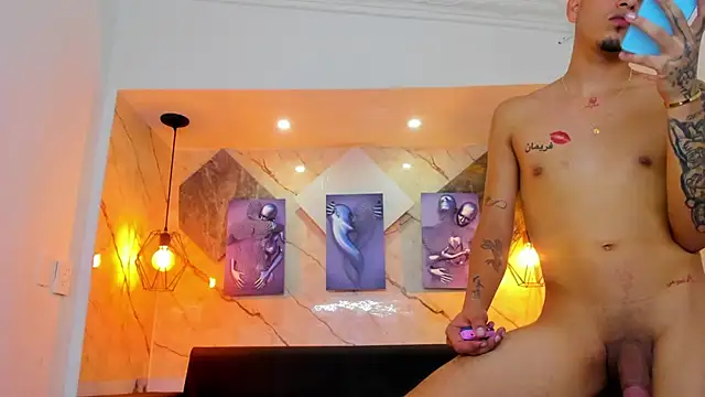 Klaar_Blessed webcam