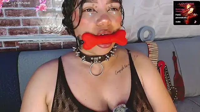emma_bdsm_ webcam